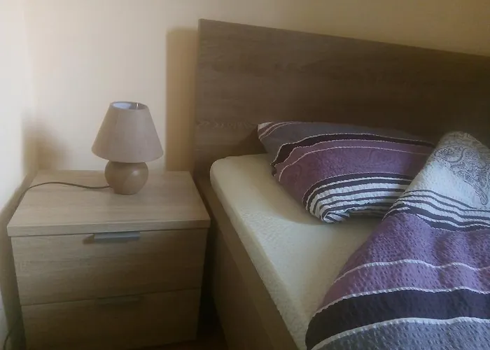 아파트 Romantika *